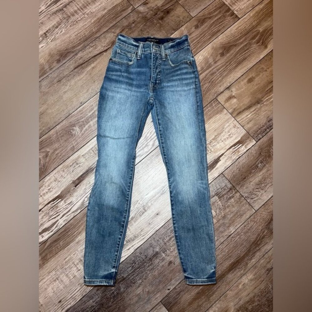 Lucky Brand Jeans